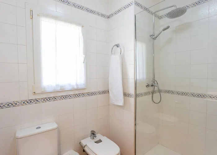 Primrosa - Beautiful Sea Views Villa Son Bou