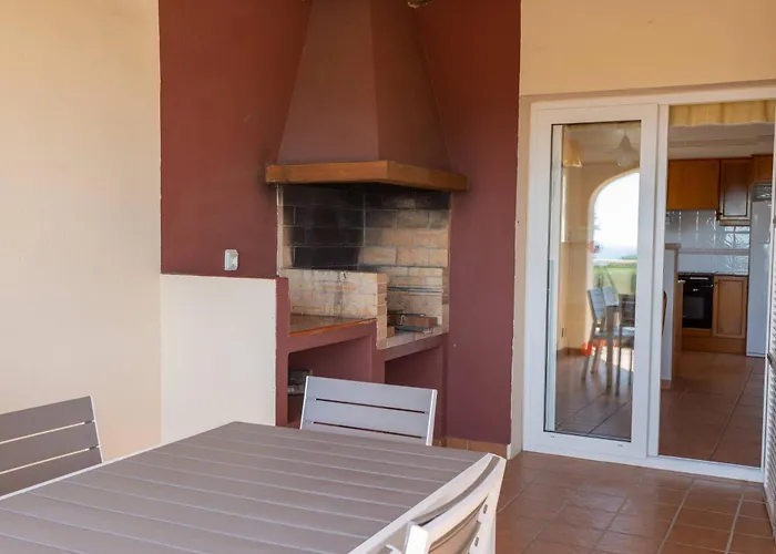 Primrosa - Beautiful Sea Views *