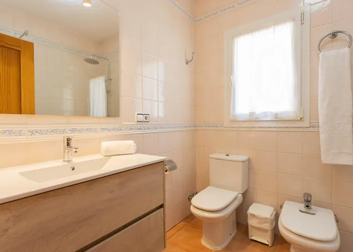 Primrosa - Beautiful Sea Views וילה