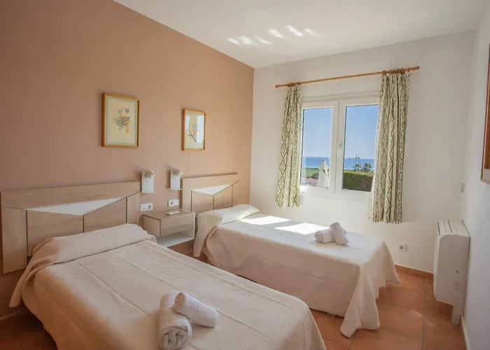 Primrosa - Beautiful Sea Views סון באו